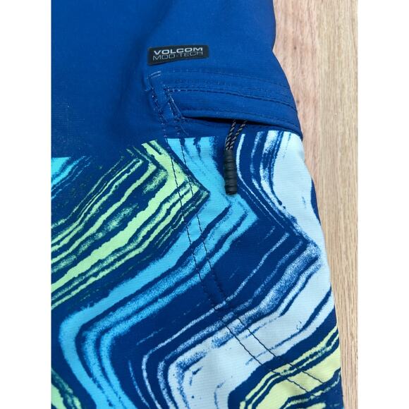 Volcom Mod-Tech Board Shorts - Size 30 - Royal Blue Print - Picture 7 of 8
